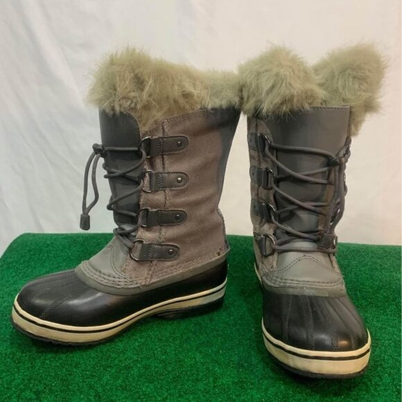 ❄️sorel tall leather waterproof winter boots. Size 4 adults. Gray/black. E… - Picture 4 of 10